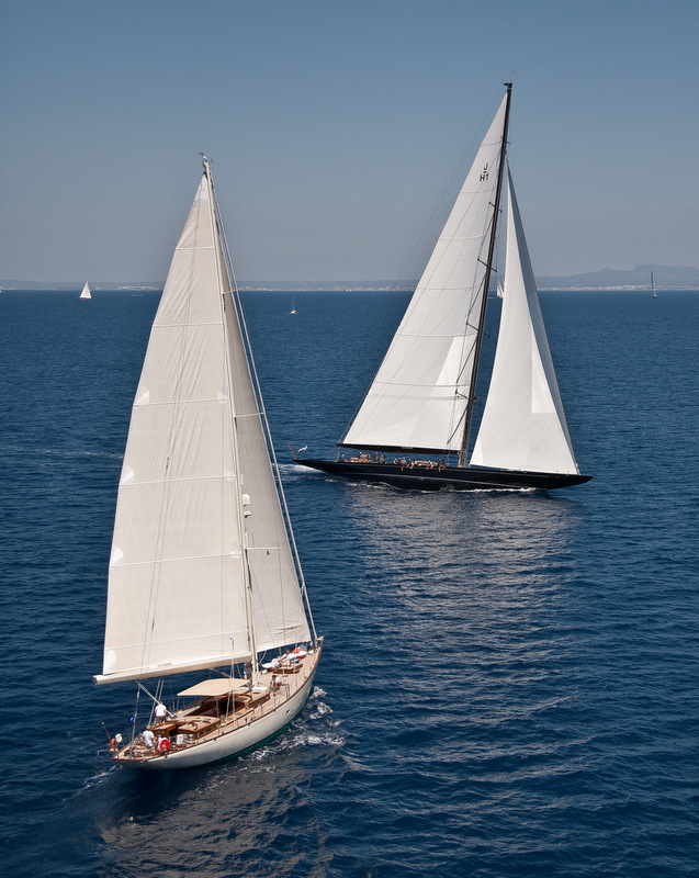 Heartbeat Yacht and luxury yacht Lionheart Heartbeat Yacht and luxury yacht Lionheart