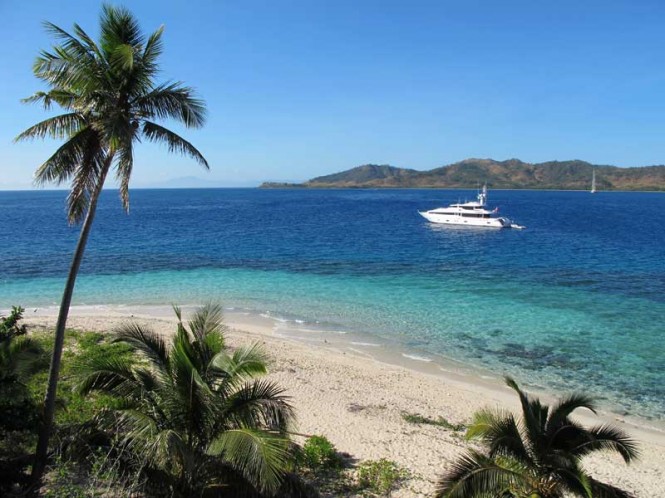 Exceptional super yacht MASTEKA 2 available for charter in FIJI and the Pacific