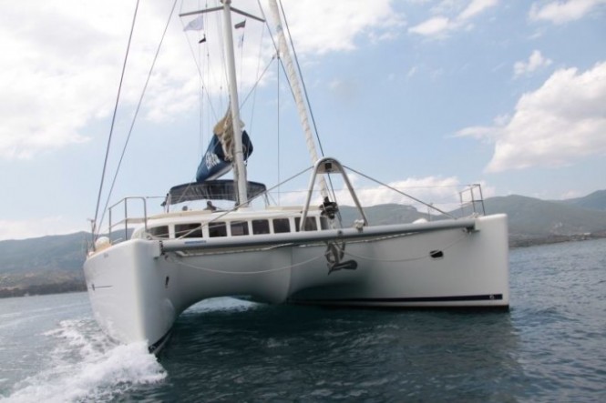 Catamaran ELVIRA Catamaran ELVIRA