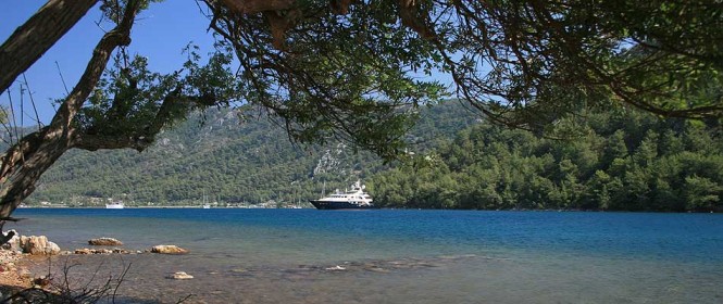 Benetti Charter Yacht JO Benetti Charter Yacht JO