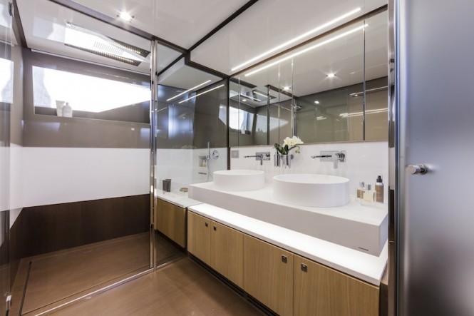 Ferretti 960 superyacht - master cabin bathroom Ferretti 960 superyacht - master cabin bathroom