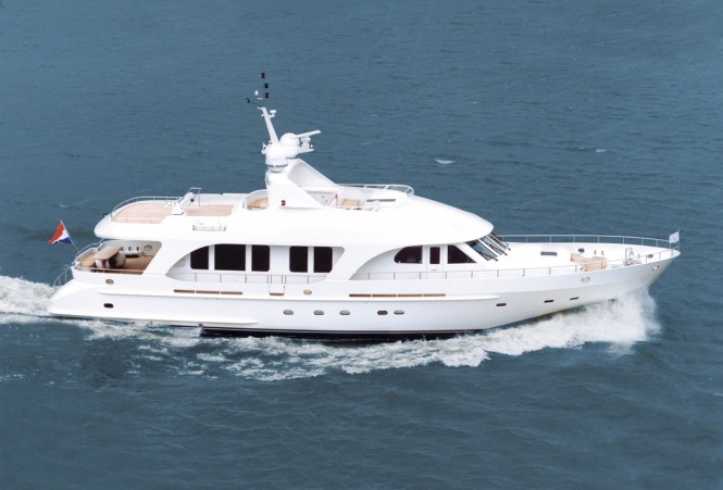 Moonen 84 motor yacht ELEONORA sold
