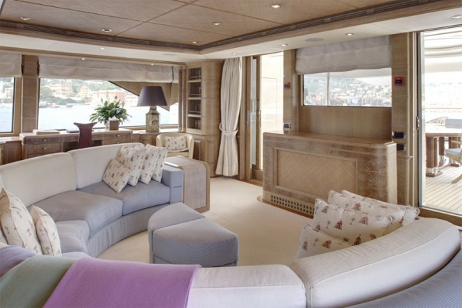 Motor Yacht JO - Sky Lounge Motor Yacht JO - Sky Lounge