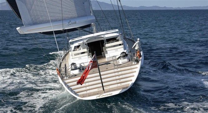 Superyacht Encore - aft view Superyacht Encore - aft view