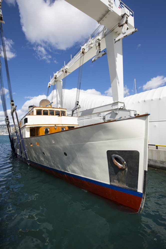 Superyacht Fair Lady on the water - Photo by Stuart Pearce Superyacht Fair Lady on the water - Photo by Stuart Pearce