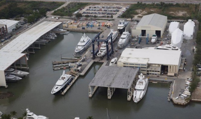 Derecktor completes five year survey on classic 164′ Feadship Yacht Aurora B