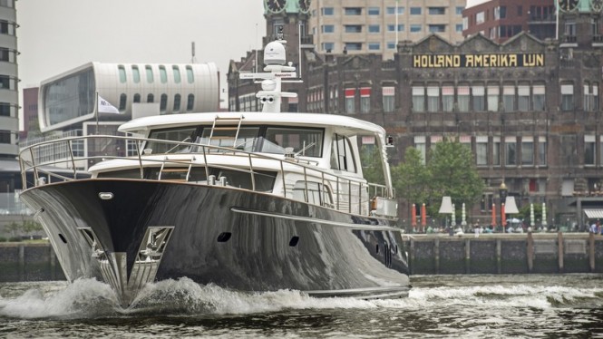 Luxury yacht Strathearn Luxury yacht Strathearn