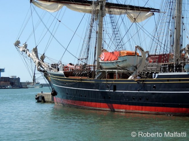 Sailing Yacht STAD AMSTERDAM - Photo by Roberto Malfatti Sailing Yacht STAD AMSTERDAM - Photo by Roberto Malfatti