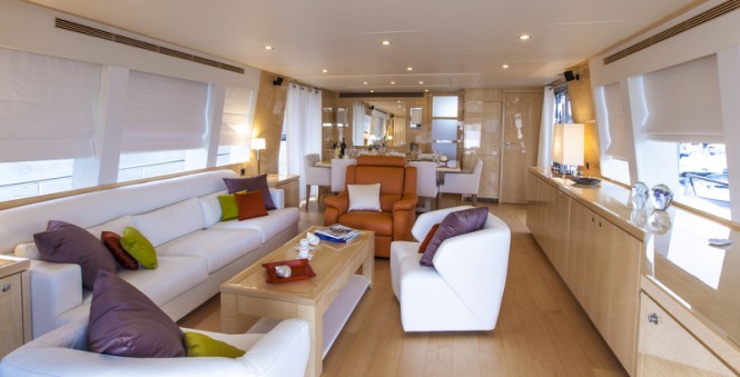 Couach 2600 Fly Yacht Ocram Dos - Interior Couach 2600 Fly Yacht Ocram Dos - Interior