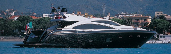 Sunseeker Predator 84 charter yacht UM6