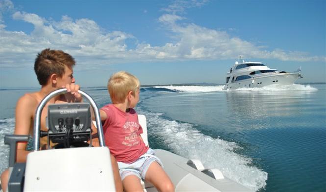 Swell Time Yacht Swell Time Yacht