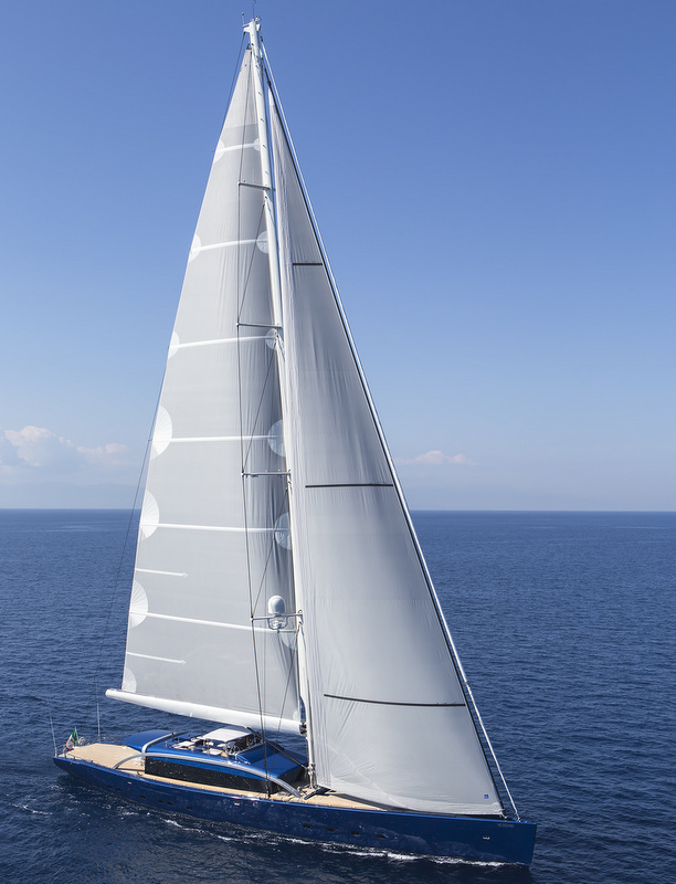 1-Superyacht Nativa