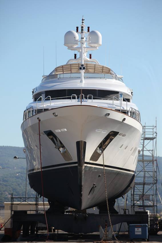New stabilisation system for 44m Benetti motor yacht ZITA at Monaco Marine la Ciotat