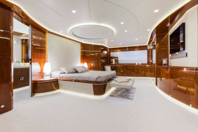 Luxury superyacht Vellmari - Copyright- Alberto Cocchi