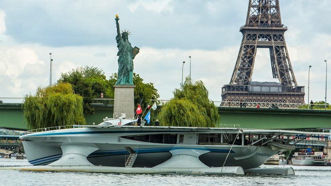 PlanetSolar arrives in her wintering site in Lorient, France