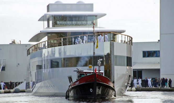 VENUS Yacht - front view VENUS Yacht - front view