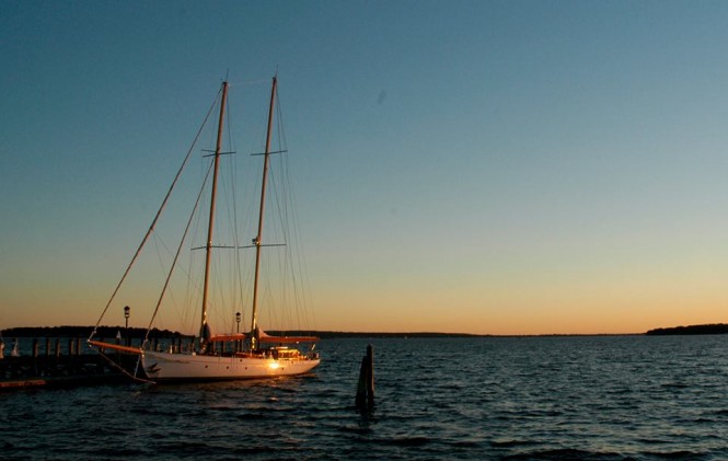 Re-launch of 100-foot Alden sailing yacht SUMMERWIND with new GMT carbon spars