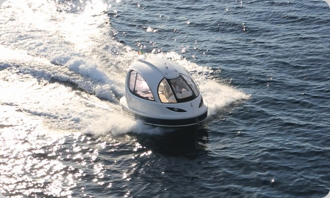 New 2014 JET CAPSULE yacht tender by Lazzarini Design presented at MYS 2013