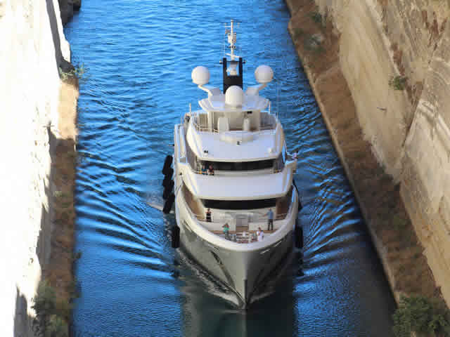I-Nova Yacht - upview I-Nova Yacht - upview