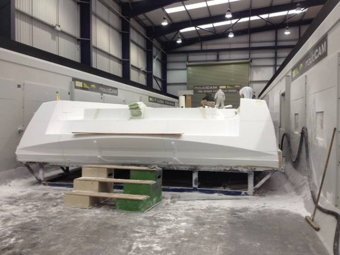 New motor yacht VanDutch 70 by VanDutch and Mulder Design
