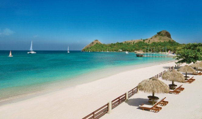 Pigeon Island and Beach - Image credit to Saint Lucia Tourism Board