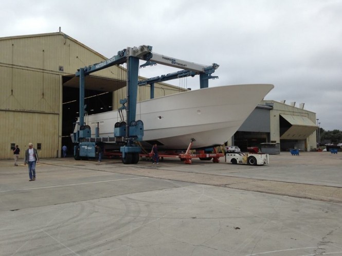 Hatteras working on second 100 RPH Yacht