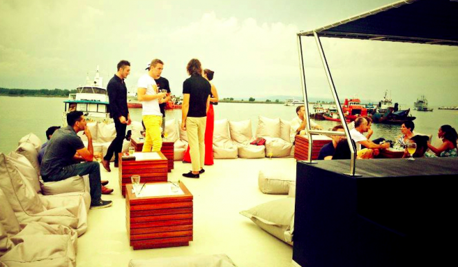 A party on board superyacht Dragoon 130 A party on board superyacht Dragoon 130