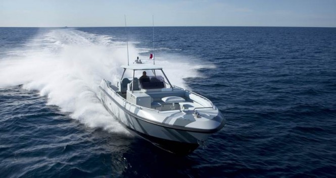 Hornet 1300 yacht tender - front view Hornet 1300 yacht tender - front view