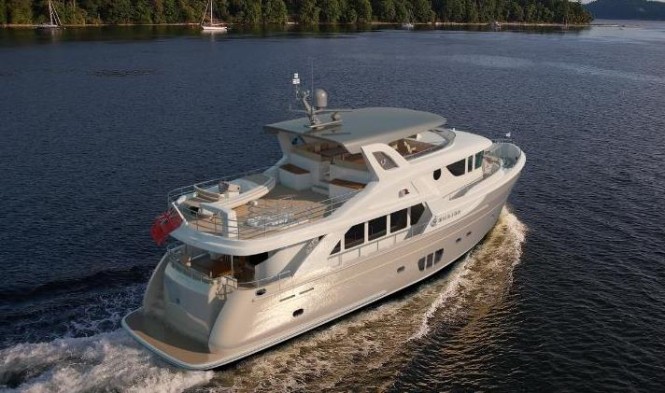 Luxury yacht Selene 78 Ocean Explorer - aft view Luxury yacht Selene 78 Ocean Explorer - aft view