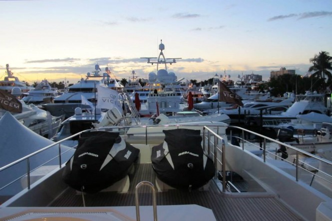 View at sunset from Vicem 107 luxury yacht Moni View at sunset from Vicem 107 luxury yacht Moni