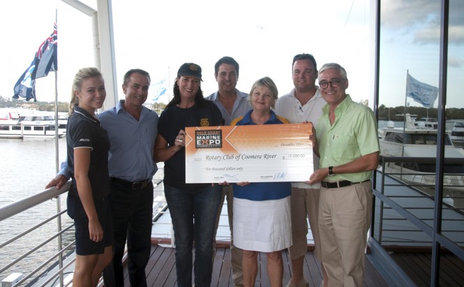 The Expo Committee presents the cheque to the Rotary Club of Coomera River The Expo Committee presents the cheque to the Rotary Club of Coomera River