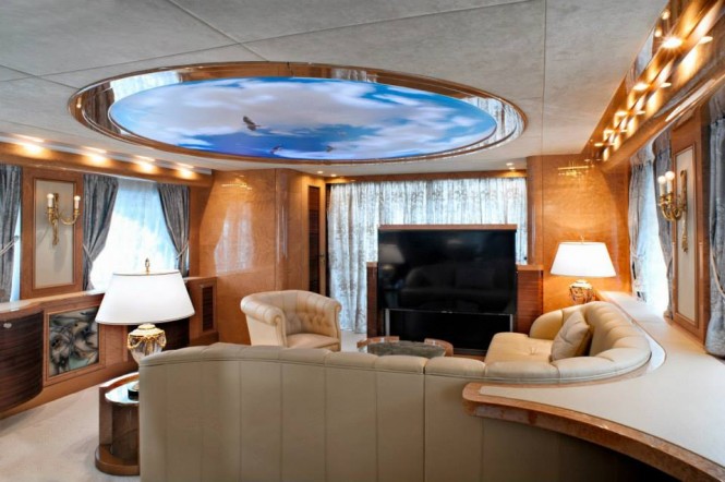 Amer 100 Yacht - Saloon Amer 100 Yacht - Saloon