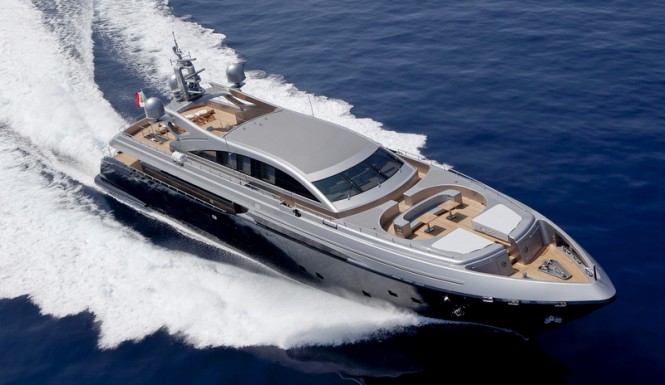 Framura 3 Yacht at full speed Framura 3 Yacht at full speed