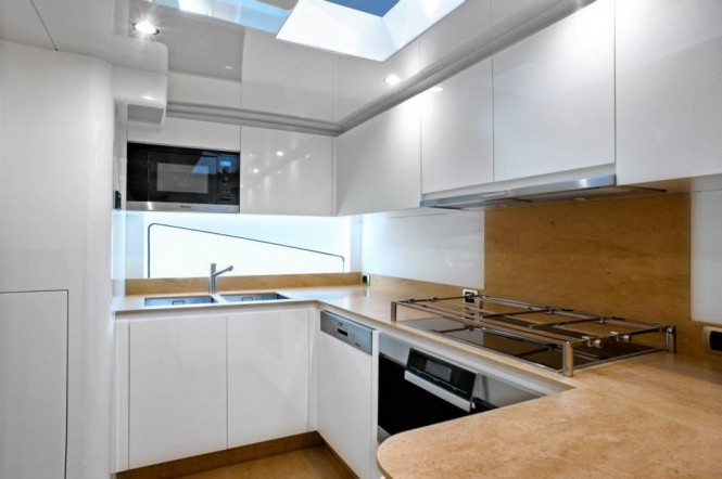 Superyacht AmerCento - Galley Superyacht AmerCento - Galley