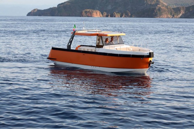 ETHOS 30 yacht tender by Azure Embark ETHOS 30 yacht tender by Azure Embark