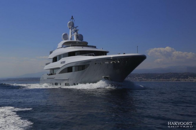 Hakvoort luxury yacht APOSTROPHE announced as World Superyacht Awards 2014 Finalist