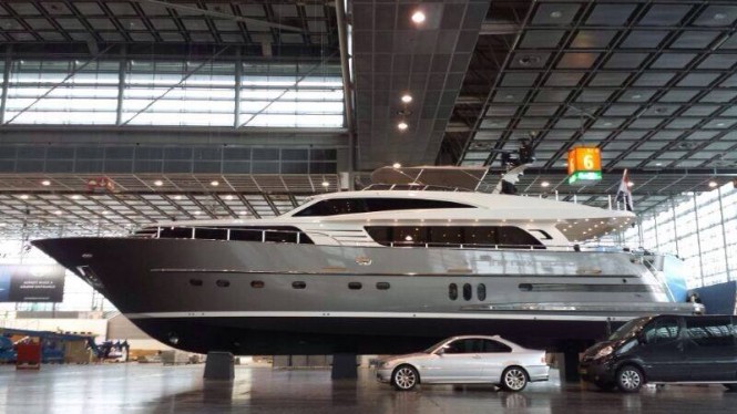 Wim van der Valk superyacht Continental III 26.00 RPH in Dusseldorf