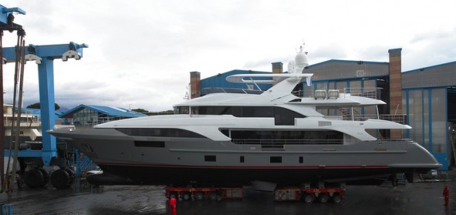 Luxury yacht BS003 by Benetti - side view Luxury yacht BS003 by Benetti - side view