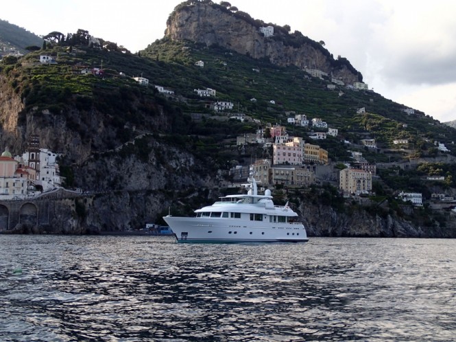 Luxury yacht Belle de Jour Luxury yacht Belle de Jour
