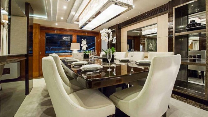Rhine Yacht - Interior Rhine Yacht - Interior