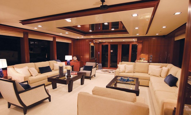 Aurora Yacht - Saloon Aurora Yacht - Saloon