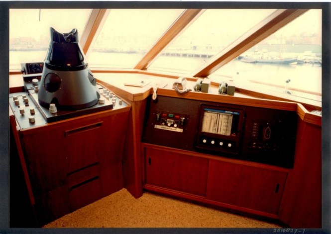 Superyacht Lady Georgina - Wheelhouse