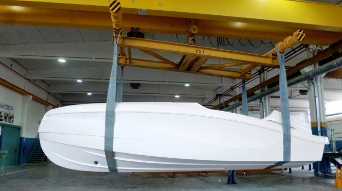 Hull of WIDER 32 superyacht tender Hull of WIDER 32 superyacht tender
