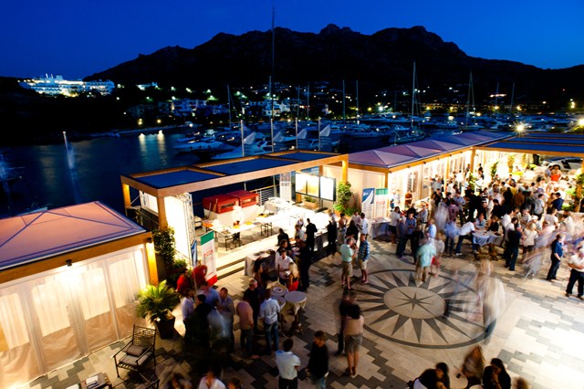 Porto Cervo's famed Piazza Azzurra plays host to a variety of social events throughout the regatta Porto Cervo's famed Piazza Azzurra plays host to a variety of social events throughout the regatta