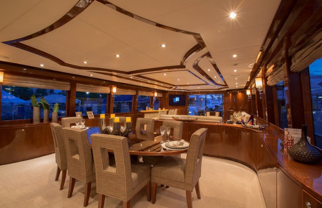 Superyacht Carbon Copy - Dining - Photo by Quin Bisset Superyacht Carbon Copy - Dining - Photo by Quin Bisset