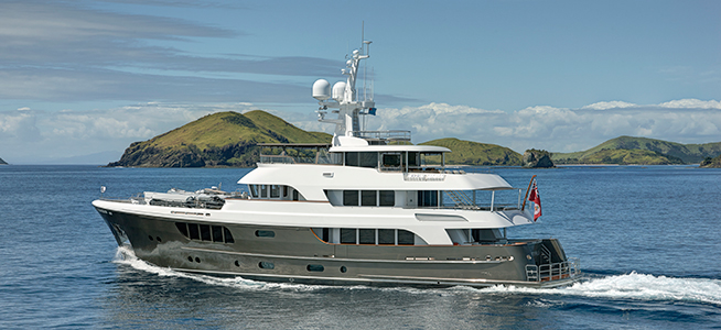 World Superyacht Award 2014 for Alloy explorer yacht CaryAli