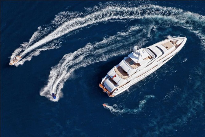 Cor D. Rover awarded ‘Best Yacht Designer of 2014’ at Asian Marine and Boating Awards