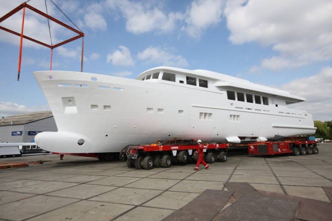 Sneak preview of Wim van der Valk motor yacht Trawler 37.00