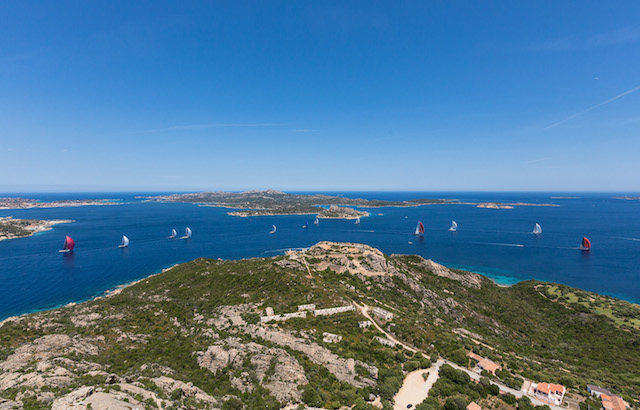 A custom course between the islands proved popular with the fleet - Jeff Brown | Superyacht Media A custom course between the islands proved popular with the fleet - Jeff Brown | Superyacht Media