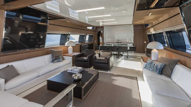 Luxury yacht SOL - Main saloon Luxury yacht SOL - Main saloon